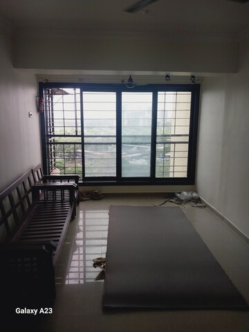Room in 1 BHK Apartment at HDIL Dheeraj Dreams, Bhandup West – for Rent