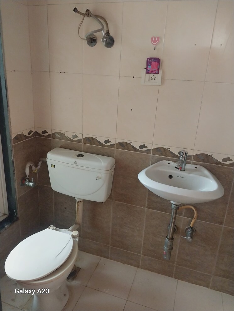 Bathroom, hdil-dheeraj-dreams 1 Bedroom 625 Sq.Ft. Apartment In Bhandup West Mumbai 9111458