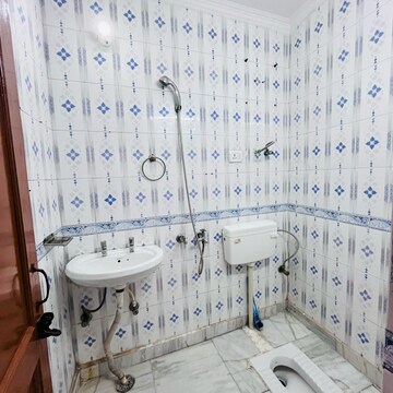 Bathroom in 2 BHK Builder Floor at Khirki Extension – for Sale