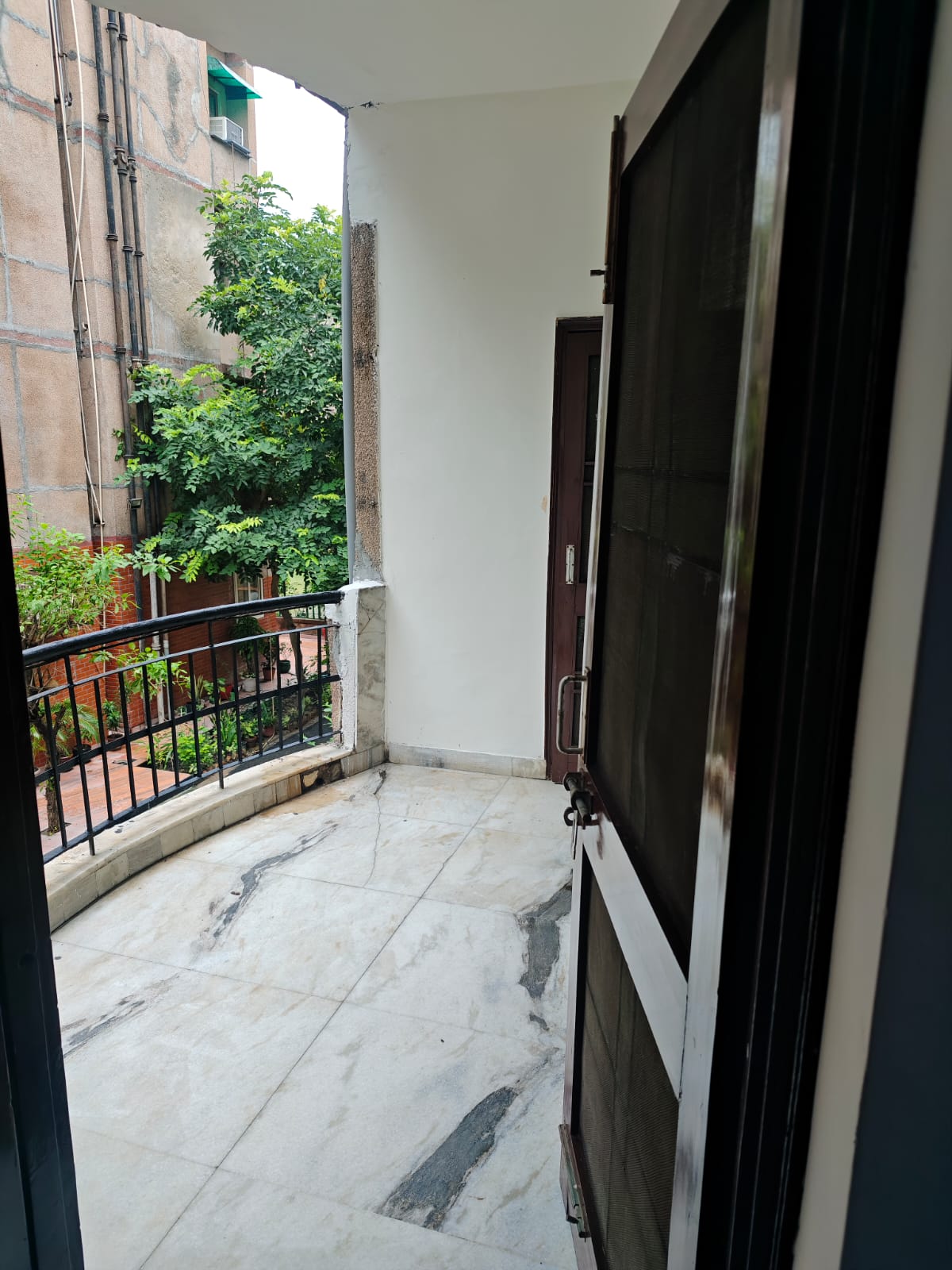 2 BHK + Extra Room Independent House For Rent in Sector 30