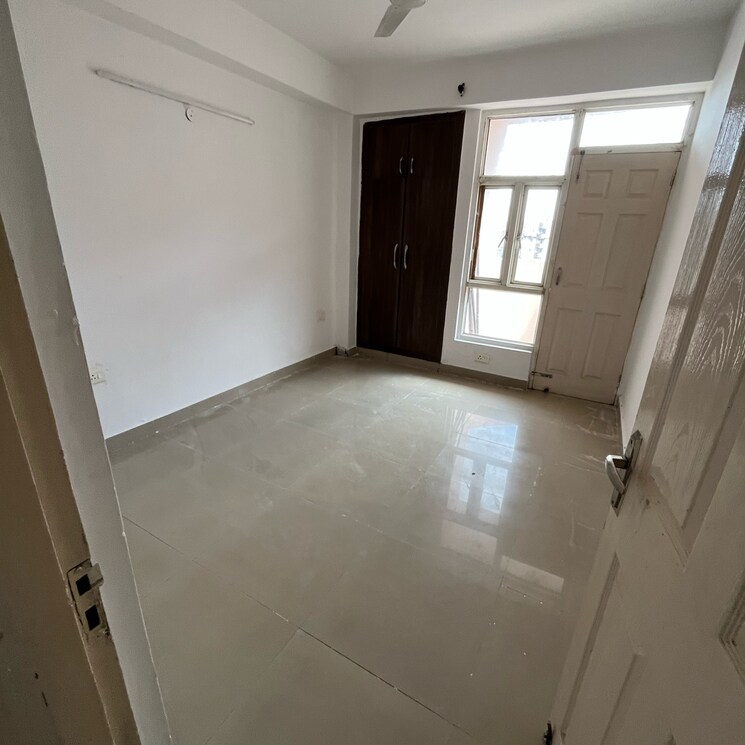 Room, supertech-cape-town 2 Bedroom 1150 Sq.Ft. Apartment In Sector 74 Noida 9111496