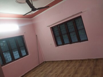 Furnished Amenities in 6+ BHK Independent House at Sahastradhara Road – for Rent