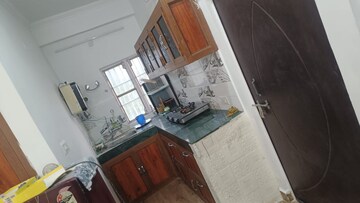 2 BHK Apartment For Rent in Viraj Khand