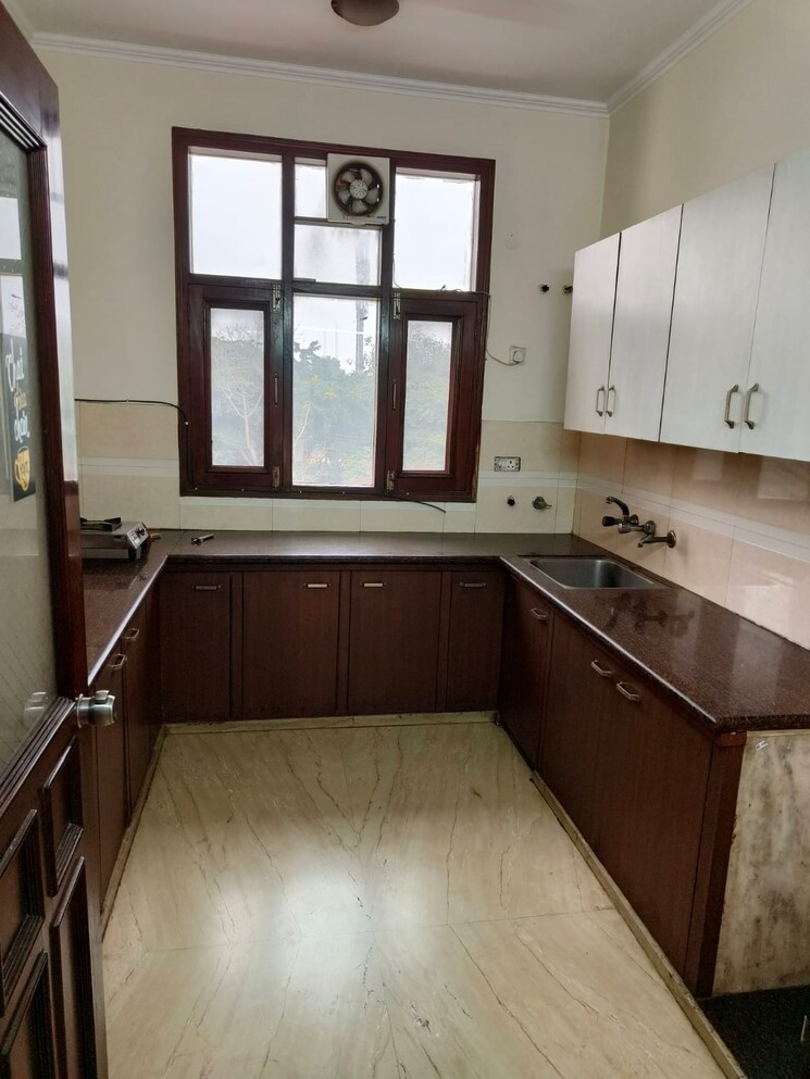 Kitchen, sector 41 2 Bedroom 1300 Sq.Ft. Independent House In Sector 41 Noida 9111509
