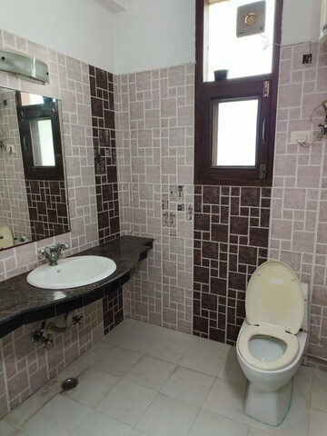 Bathroom in 2 BHK Independent House at Sector 41 – for Rent