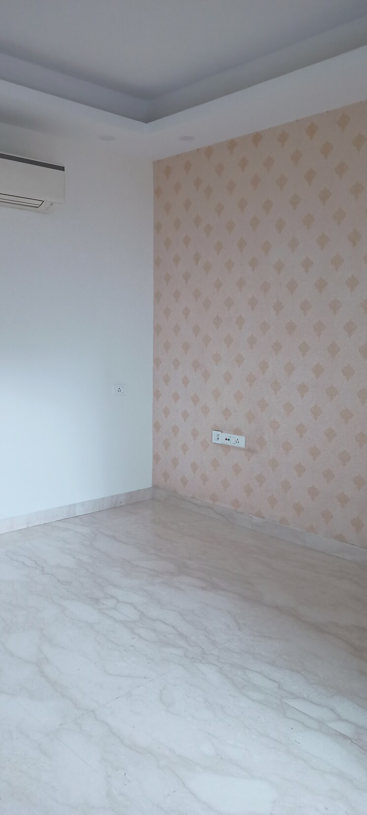 Room, dlf-city-phase-iv 3 Bedroom 2500 Sq.Ft. Builder Floor In Dlf Phase iv Gurgaon 9111512