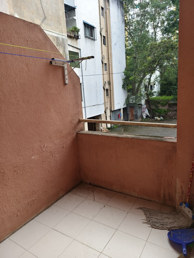 Balcony, solitaire-park 2 Bedroom 1000 Sq.Ft. Apartment In Aundh Pune 9111510