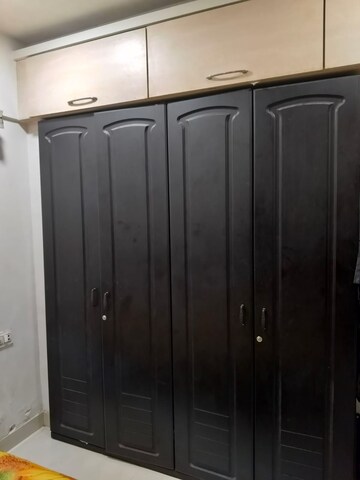 Furnished Amenities in 1 BHK Apartment at Lokpuram CHS, Vasant Vihar – for Rent