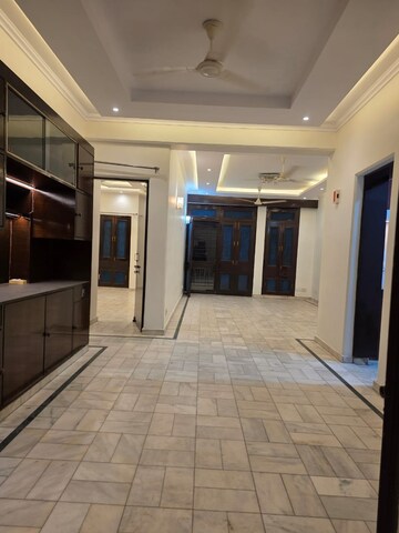 Bedroom in 3 BHK Independent House at Sector 47 – for Rent