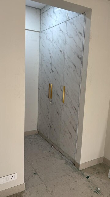 Bathroom in 3 BHK Apartment at Tata Eureka Park, Sector 150 – for Rent