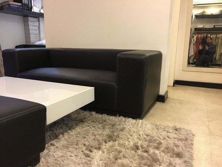 Bedroom, sector 6 Commercial Office Space 212 Sq.Mt. In Sector 6 Noida 9111511