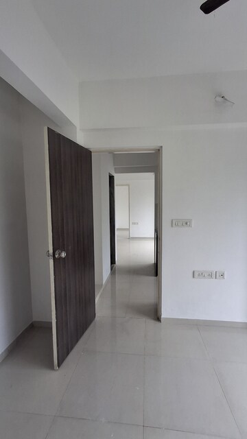 Room in 1 BHK Apartment at Godrej Vihaa, Badlapur East – for Sale
