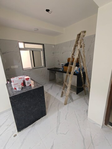 Team Area in 2 BHK Apartment at Arihant View, Santacruz East – for Rent