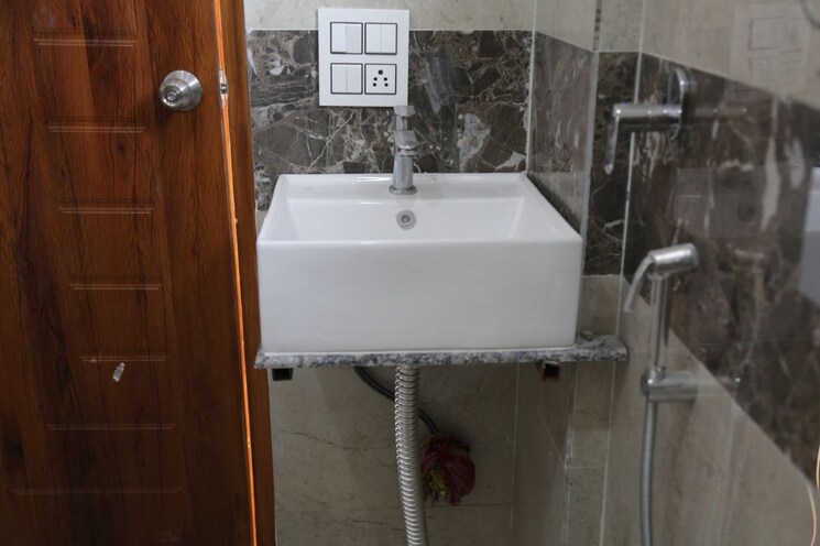 Bathroom, devagra-mussorie-woods-apartments 2 Bedroom 1480 Sq.Ft. Apartment In Amwala Uparla Dehradun 9111565