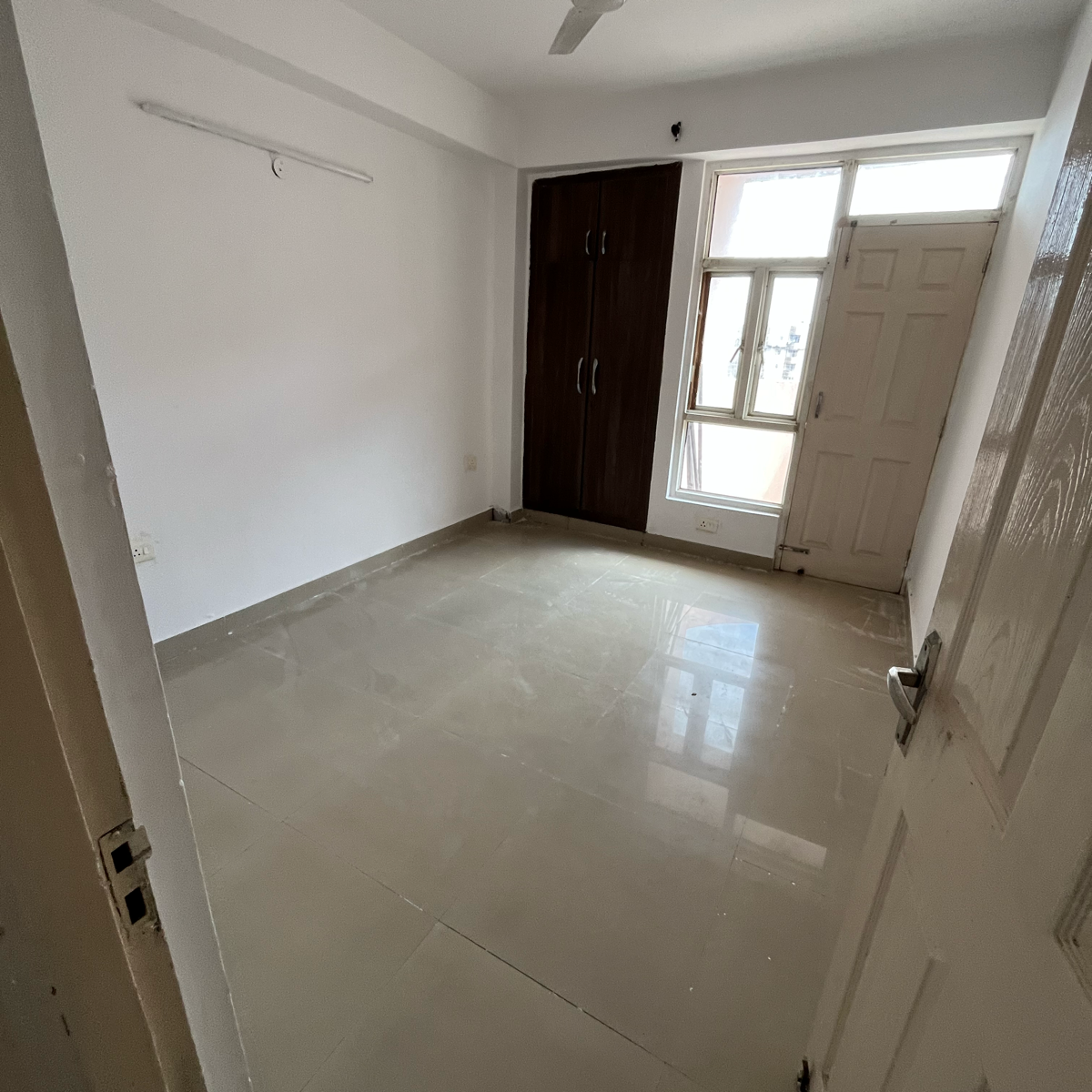 2 BHK + Study Room Apartment For Rent in Supertech Cape Town