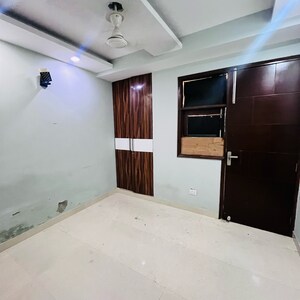 Room in 3 BHK Builder Floor at Panchsheel Vihar – for Sale