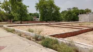 Plot Area in  Plot at Matiyari – for Sale