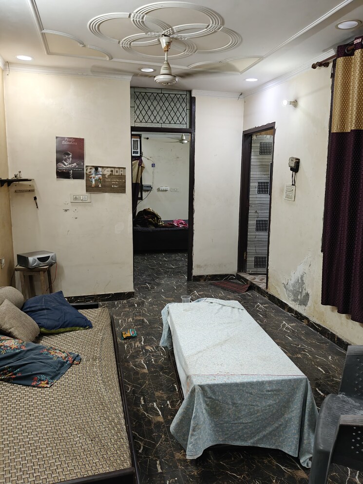 Team Area, indrapuram 1 Bedroom 500 Sq.Ft. Builder Floor In Indrapuram Ghaziabad 9111585