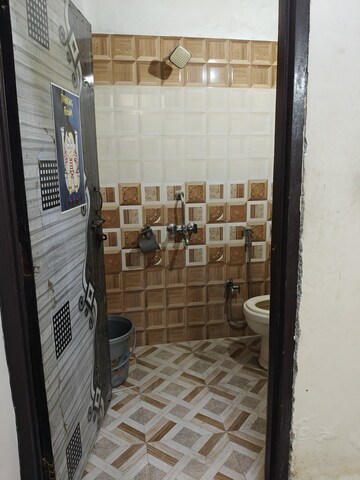 Balcony in 1 BHK Builder Floor at Indrapuram – for Rent