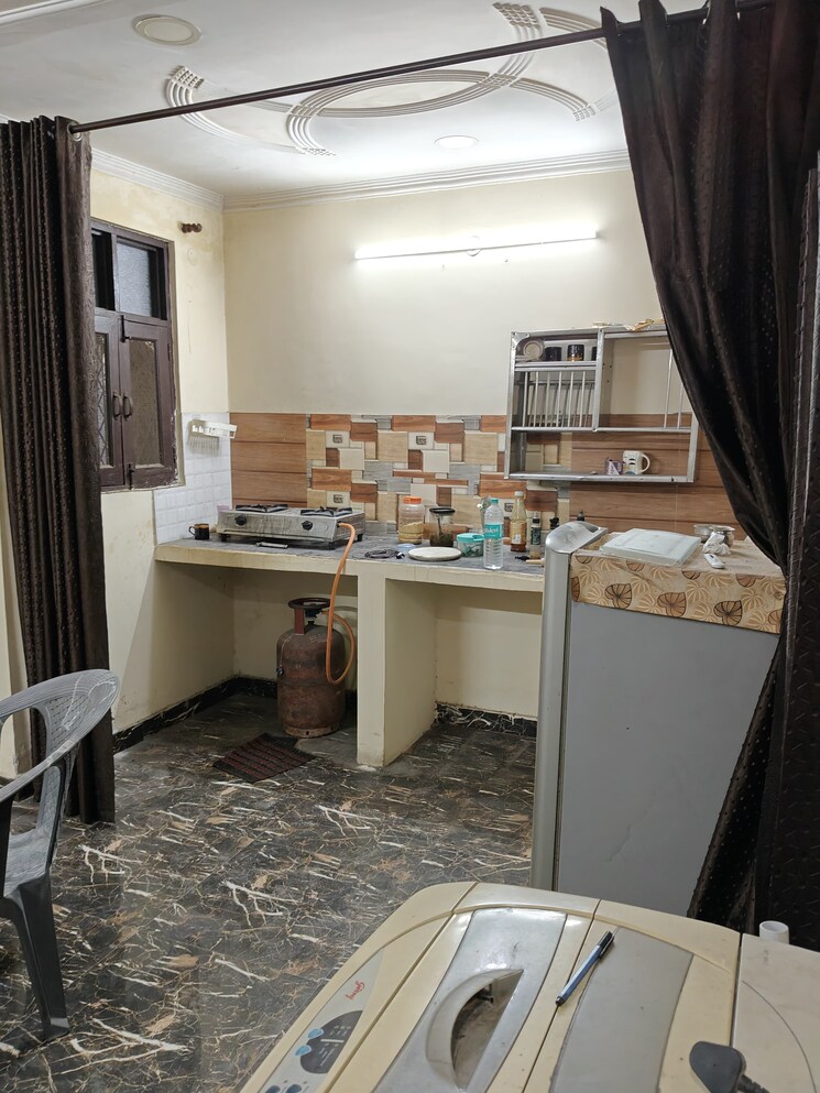 Room, indrapuram 1 Bedroom 500 Sq.Ft. Builder Floor In Indrapuram Ghaziabad 9111585