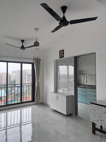 Room in 1 BHK Apartment at Krishna Galaxy Santacruz, Santacruz East – for Rent