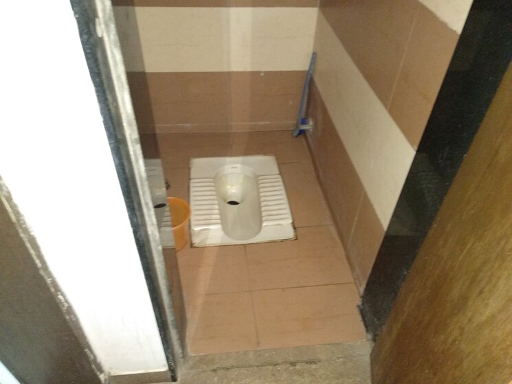 Attached Bathroom, sable-shivsagar-platinum 2 Bedroom 1100 Sq.Ft. Apartment In Sinhagad Road Pune 9111588