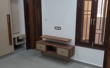 4 BHK Builder Floor For Rent in Janakpuri