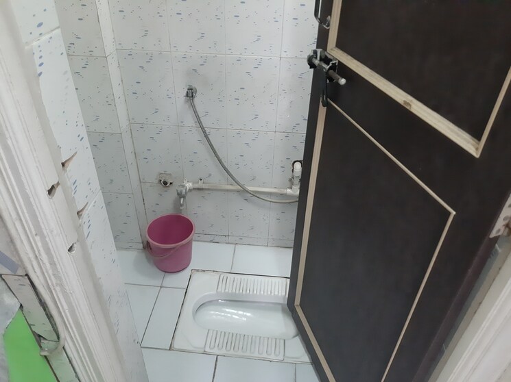 Bathroom, shriya-sankul 2 Bedroom 850 Sq.Ft. Apartment In Anand Nagar Pune 9111631