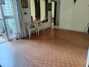 Room in 2 BHK Apartment at Mittal Sun Aura, Sinhagad Road – for Rent