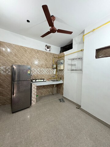 Kitchen in 1 BHK Builder Floor at Malviya Nagar – for Rent