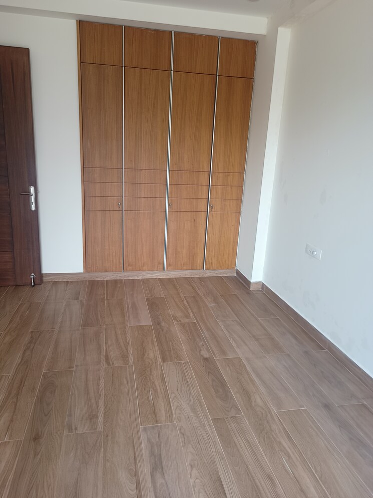 undefined, sushant lok i 4 Bedroom 300 Sq.Yd. Builder Floor In Sushant Lok I Gurgaon 9111697