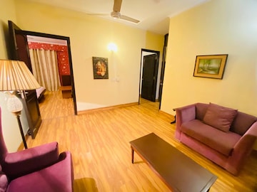  Office Space For Rent in Gaur City Mall, Sector 4 Greater Noida