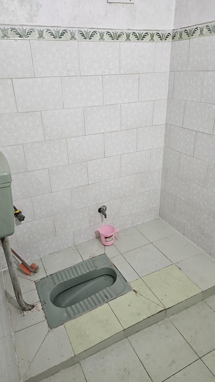 Bathroom, vikas nagar 2 Bedroom 1180 Sq.Ft. Independent House In Vikas Nagar Lucknow 9111731