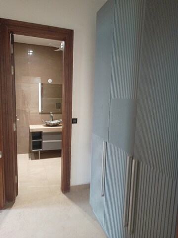 Living Room in 4 BHK Builder Floor at Sushant Lok I – for Rent