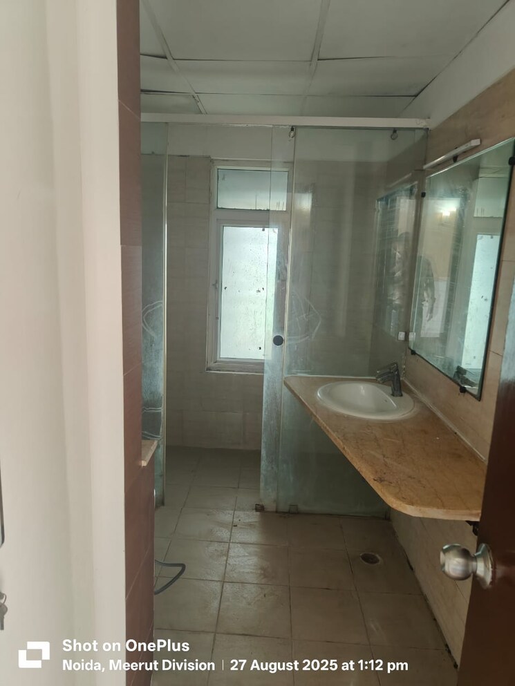 Kitchen, mahagun-moderne 3.5 Bedroom 1650 Sq.Ft. Apartment In Sector 78 Noida 9111808