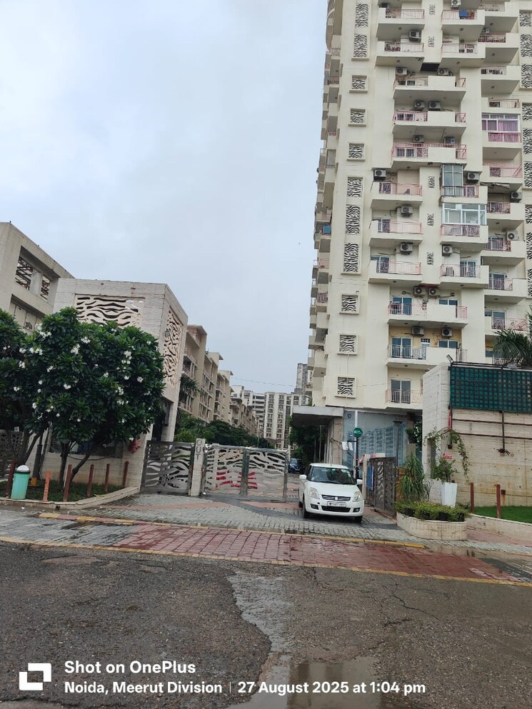 Exterior View, mahagun-moderne 3.5 Bedroom 1650 Sq.Ft. Apartment In Sector 78 Noida 9111808