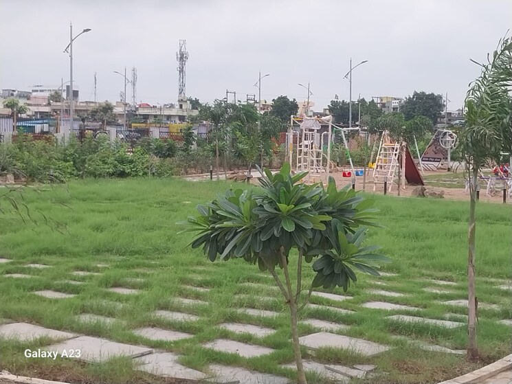 Garden, sandesh-city  1800 Sq.Ft. Plot In Jamtha Nagpur 9111825