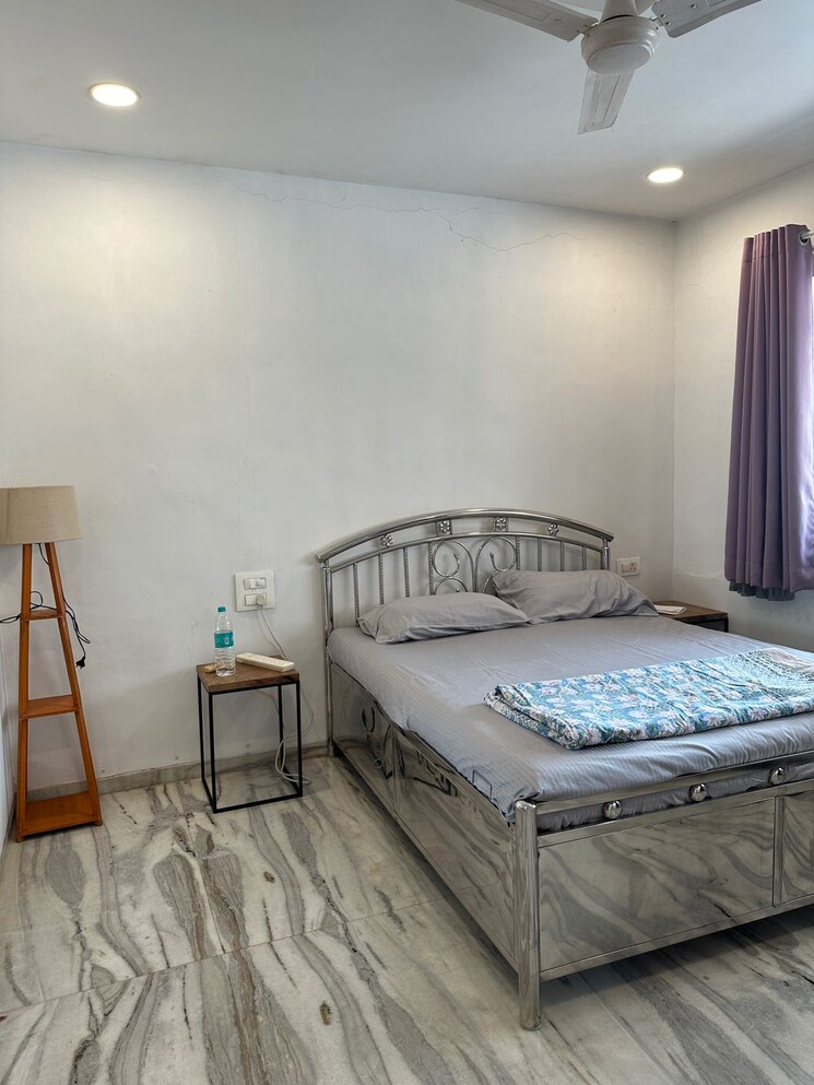 Bedroom, queens-park-apartments 3 Bedroom 1000 Sq.Ft. Apartment In Juhu Mumbai 9111863