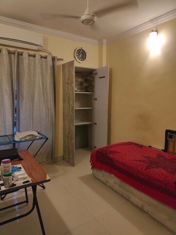Bedroom in 2 BHK Apartment at Vasai West – for Rent