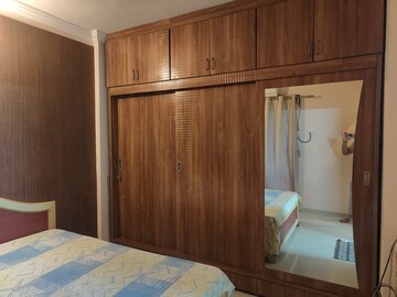 Bedroom in 2 BHK Apartment at Vasai West – for Rent