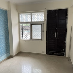 2.5 BHK + Study Room Apartment For Sale in Amrapali Zodiac