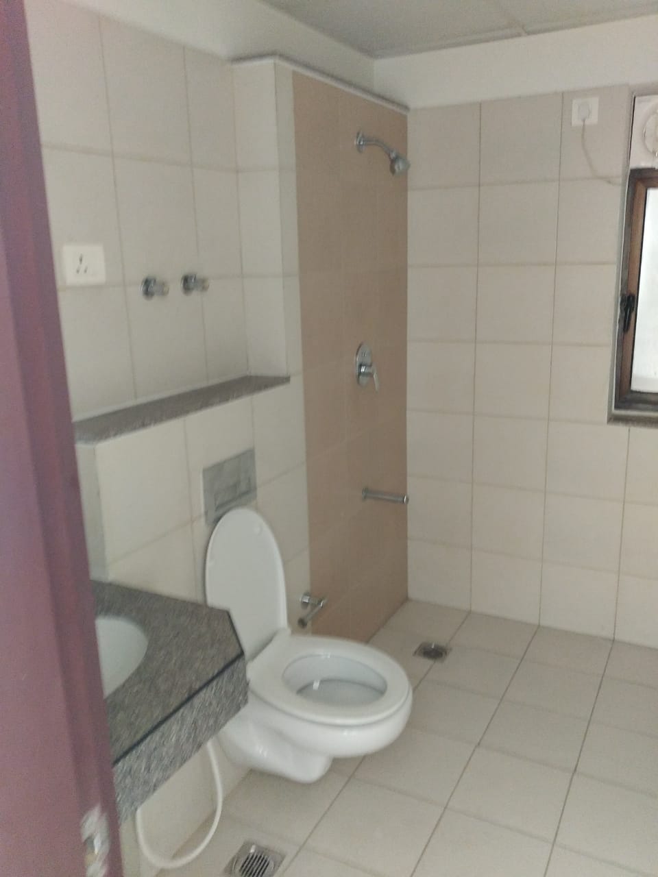 3 BHK + Servant Room Apartment For Rent in Conscient Heritage Max