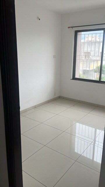 Room in 2 BHK Apartment at BK Jhala Tranquility, Manjari – for Rent