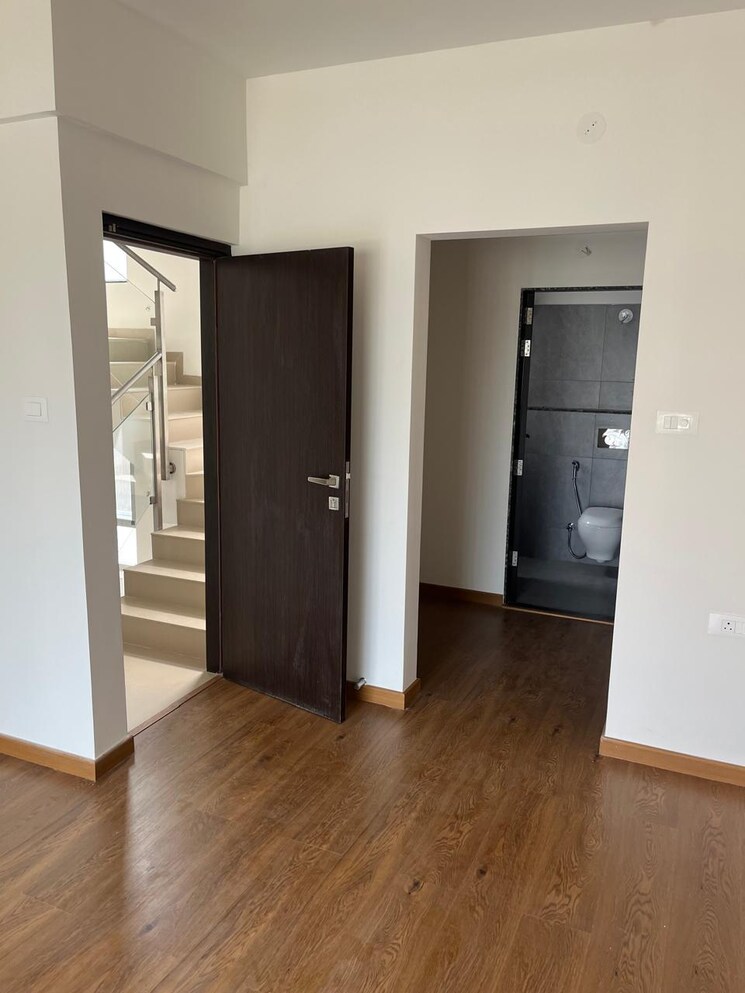 Room, geras-world-of-joy-s 3 Bedroom 1003 Sq.Ft. Apartment In Kharadi Pune 9111991