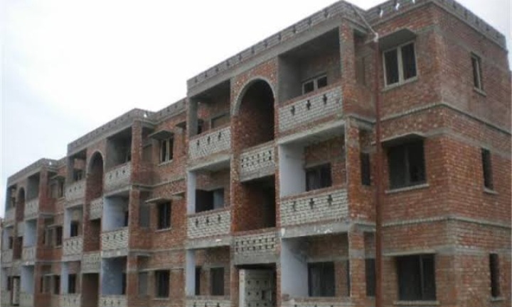 1.5 BHK Apartment For Sale in Omicron 1st Lal Bilding 