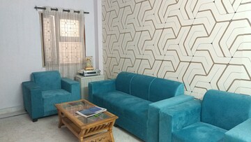 Living Room in 1 BHK Builder Floor at Vaishali Sector 4 – for Rent