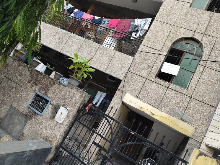 Team Area, new ashok nagar 2 Bedroom 620 Sq.Ft. Builder Floor In New Ashok Nagar Delhi 9112065