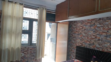 Bedroom in 1 BHK Builder Floor at Vaishali Sector 4 – for Rent
