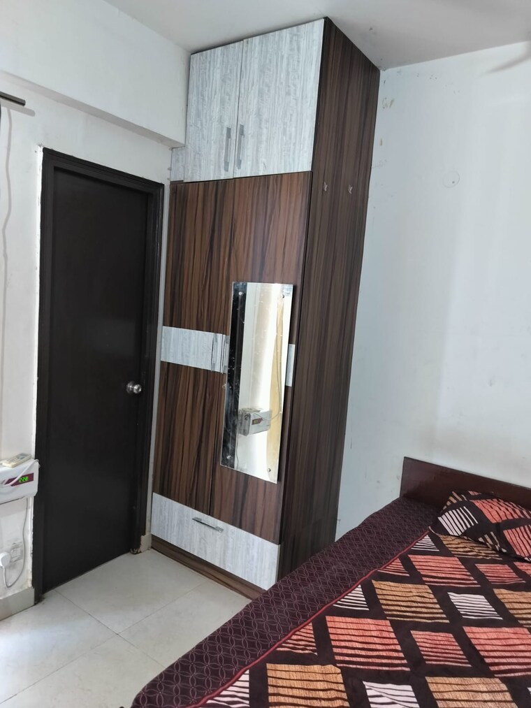 Bedroom, signature-the-serenas 2.5 Bedroom 583 Sq.Ft. Apartment In Sohna Sector 36 Gurgaon 9112157