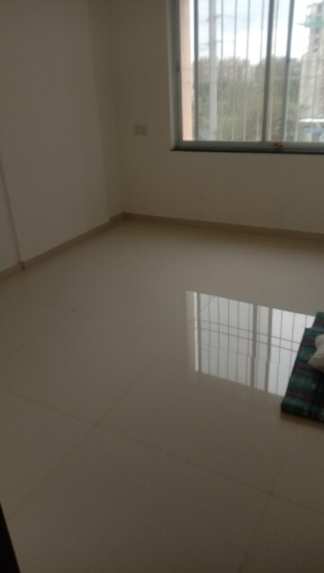 Room in 2 BHK Apartment at Rohan Silver Gracia, Ravet – for Rent